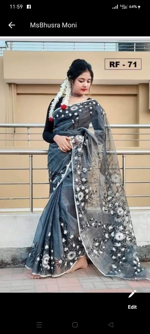 হাফসিল্ক শাড়ীতে হ্যান্ডপ্রিন্ট তুলির কাজ করা