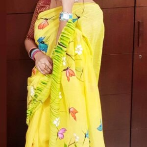হাফসিল্ক শাড়ীতে হ্যান্ডপ্রিন্ট তুলির কাজ করা